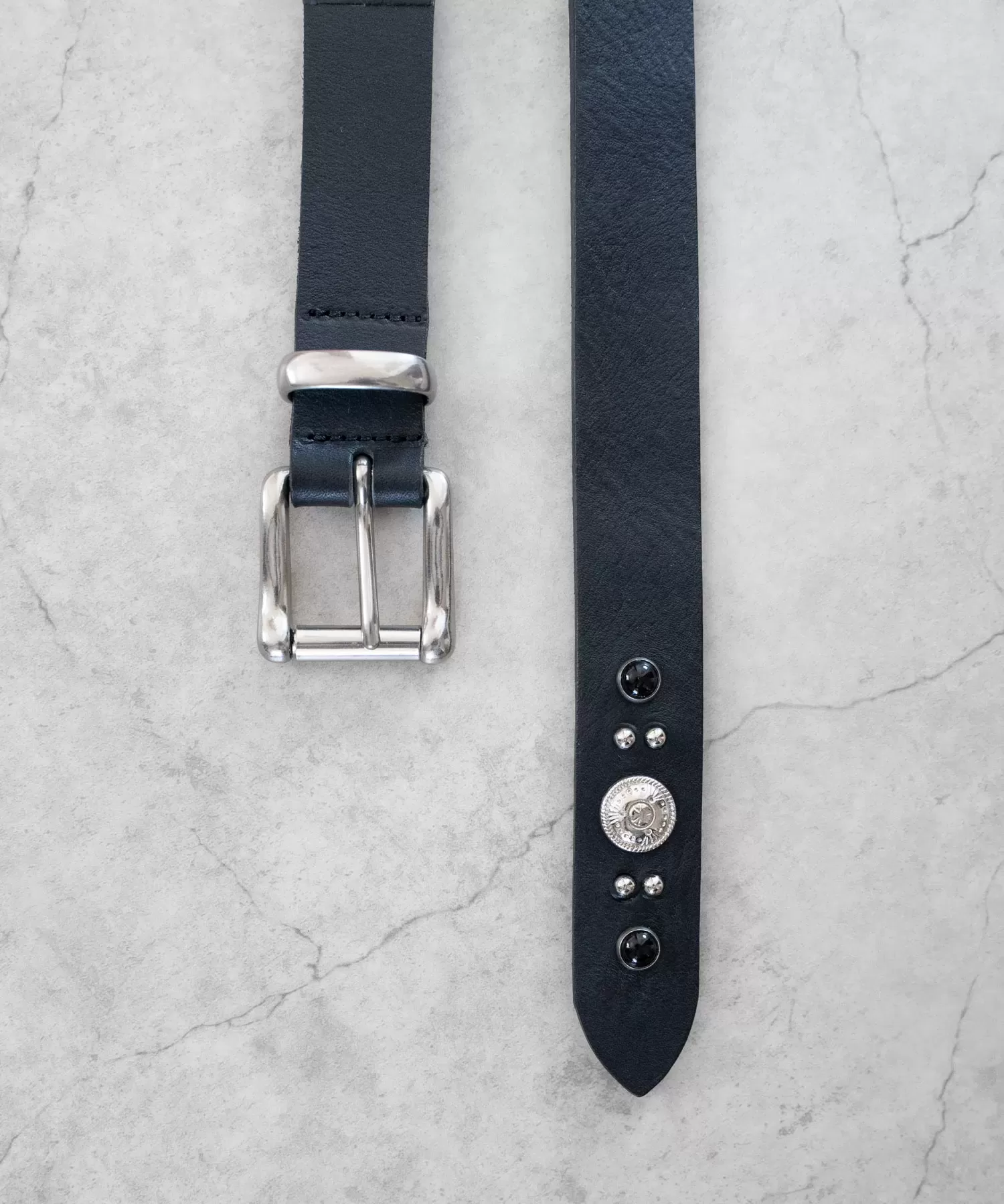 スタッズロングベルト